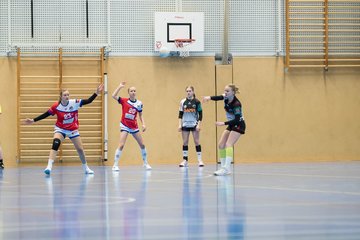 Bild 28 - wBJ HC Quickborn - HSG Tills Loew. : Ergebnis: 19:20